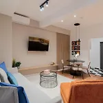 شقة Playful & Trendy 2br On Regina Elisabeta, Steps To Cismigiu Gardens - Bathtub & Boulevard Views *
